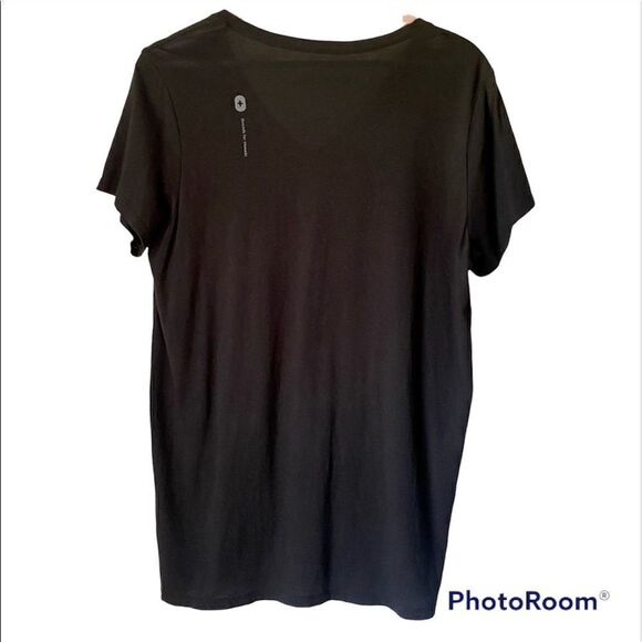 Figs Black Super Soft Prima Cotton Blend V-Neck top - Picture 2 of 9